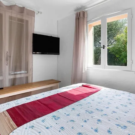 Norgreen 4 Villa *
